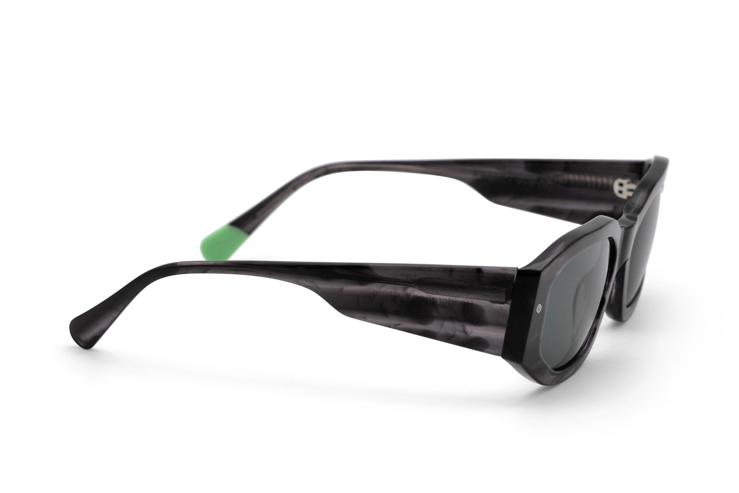 Tayrona – Smokey Black - SUNGLASSES